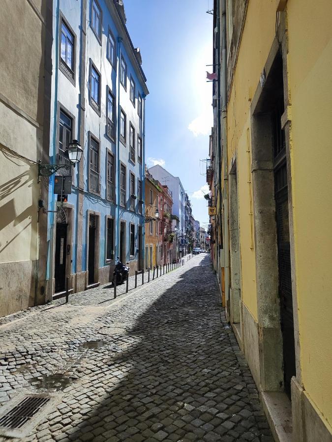 Guest House Rooms In Bairro Alto Лиссабон Экстерьер фото