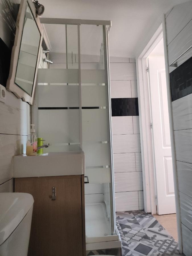 Guest House Rooms In Bairro Alto Лиссабон Экстерьер фото
