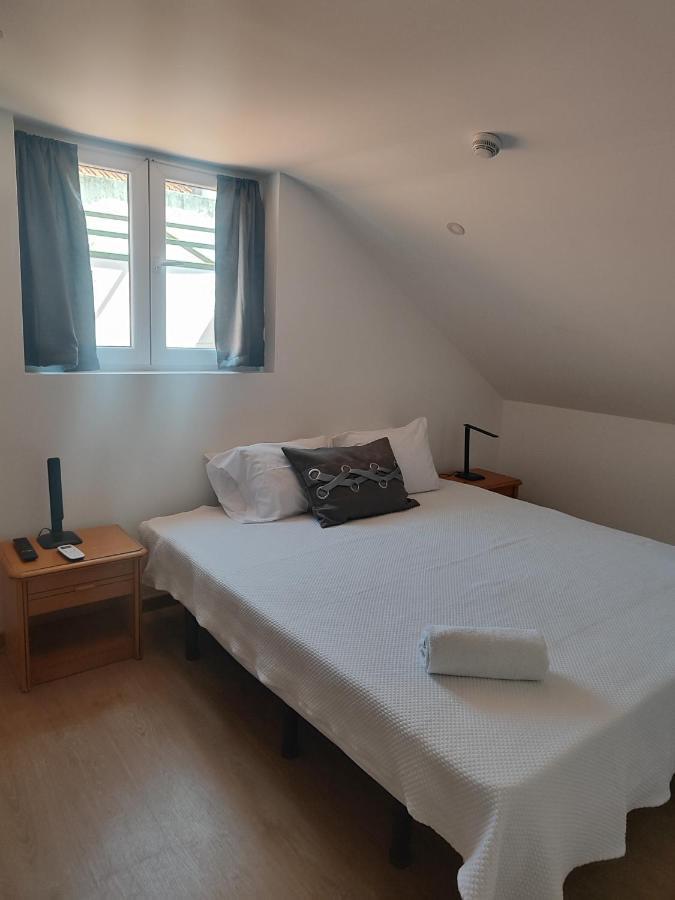 Guest House Rooms In Bairro Alto Лиссабон Экстерьер фото