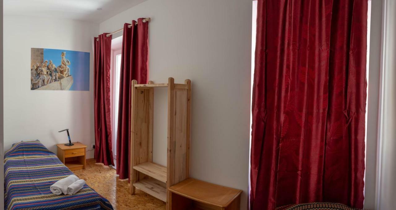 Guest House Rooms In Bairro Alto Лиссабон Экстерьер фото